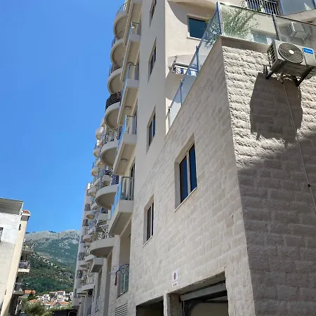Lux Apartman Budva